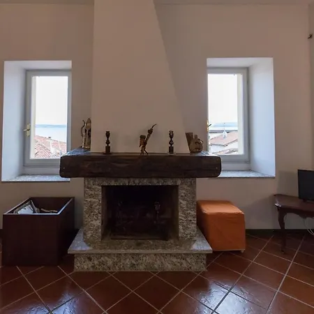 Apartamento Accogliente Vista Lago